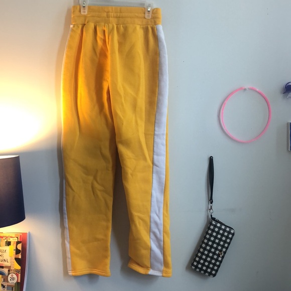 Yellow and white sweatpants - Picture 2 of 3